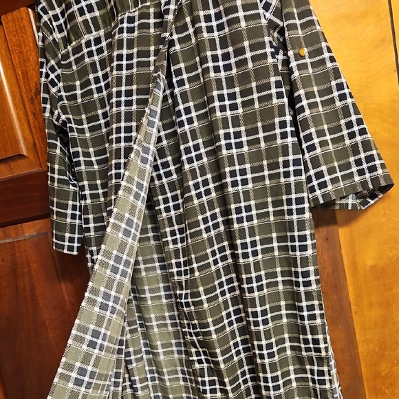 Button-Front Plaid Long Shirt Dress - Picture 6 of 6